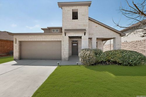 2038 Trumans Hl, New Braunfels, TX, 78130-5067 | Card Image