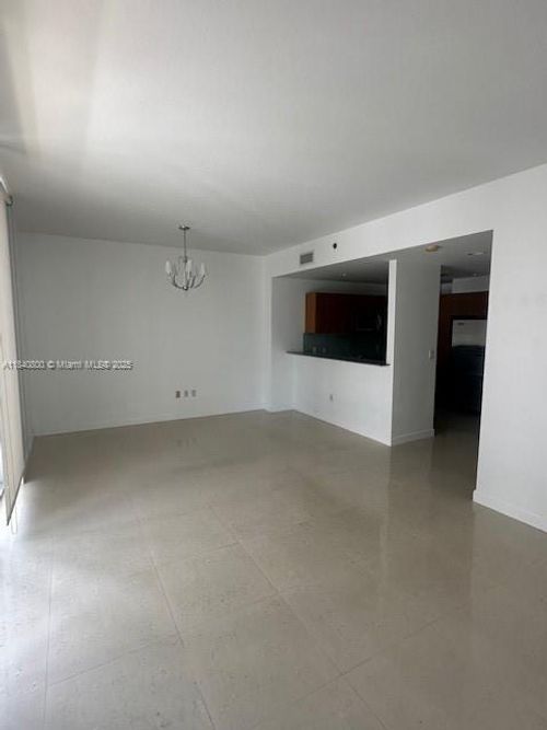 apt-3022-1050 Brickell Ave, Miami, FL, 33131-3913 | Card Image