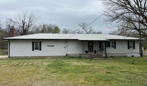 70 E Main St, Peoria, OK, 74363-2947 | Card Image