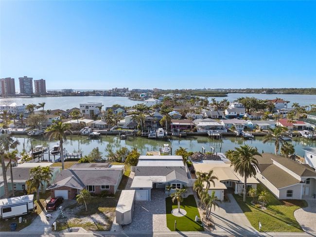 17730 Long Point Dr, House other with 3 bedrooms, 2 bathrooms and null parking in REDINGTON SHORES FL | Image 61