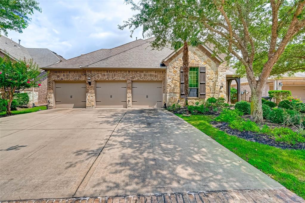 Somerset Dr, Sugar Land, TX 77479