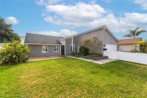 10092 Dana Dr, Huntington Beach, CA, 92646-7409 | Card Image