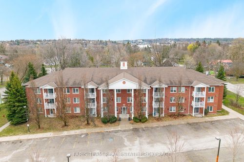 119-49 Jacobs Terr, Barrie, ON, L4N0W4 | Card Image