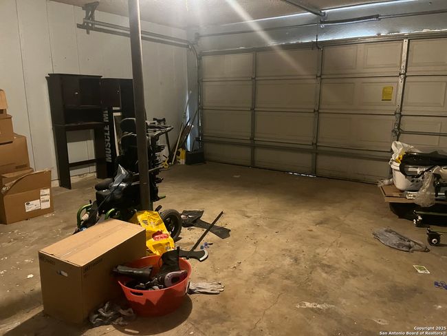 5212 Vinecrest Cir, House other with 3 bedrooms, 2 bathrooms and null parking in Kirby TX | Image 18