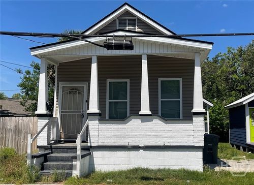 1112 E Bolton St, Savannah, GA, 31404-2008 | Card Image