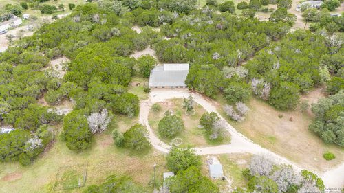 130 Ranch Rd, Pipe Creek, TX, 78063-7279 | Card Image