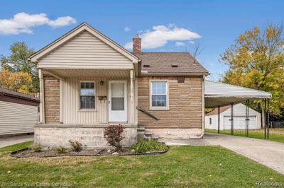 22437 David Avenue, Home with 3 bedrooms, 1 bathrooms and null parking in Eastpointe MI | Image 1