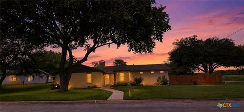 110 Live Oak St, Gonzales, TX, 78629-2746 | Card Image