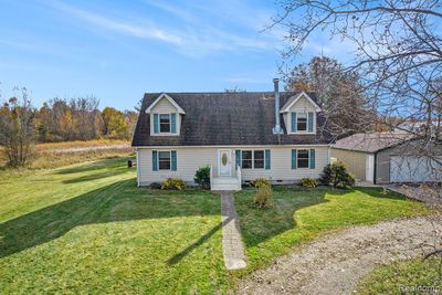 509 Miller Lake Rd, Home with 4 bedrooms, 2 bathrooms and null parking in Deerfield Twp MI | Image 2