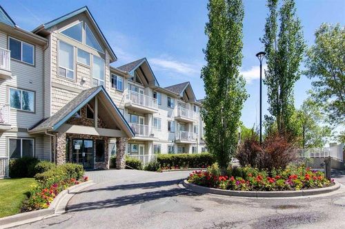 212-7 Harvest Gold Manor Ne, Calgary, AB, T3K4Y3 | Card Image