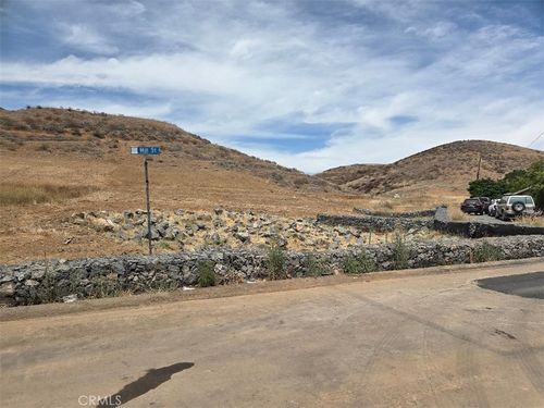 1 Mill St, Lake Elsinore, CA, 92530 | Card Image