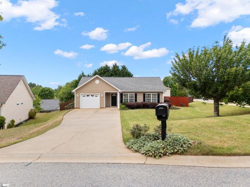 2 Reid Valley Court, Taylors, SC, 29687 | Card Image