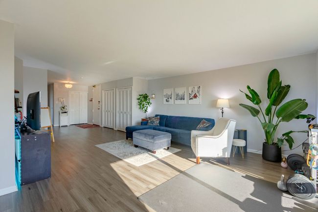 APT-1402 - 7141 N Kedzie Ave, Condo with 3 bedrooms, 2 bathrooms and 2 parking in CHICAGO IL | Image 8
