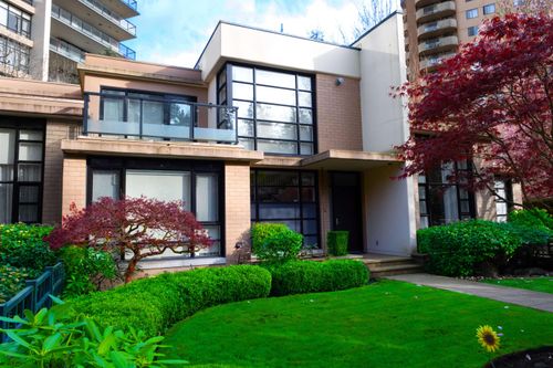 6198 Wilson Ave, Burnaby, BC, V5H2R8 | Card Image