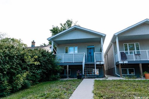 2714 Francis St, Regina, SK, S4N2R3 | Card Image