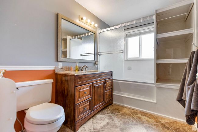 1092 470, House other with 5 bedrooms, 3 bathrooms and 2 parking in Providence UT | Image 15