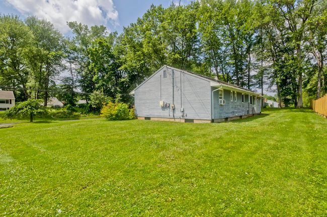 198 Connecticut Ave, House other with 3 bedrooms, 2 bathrooms and null parking in Newington CT | Image 27