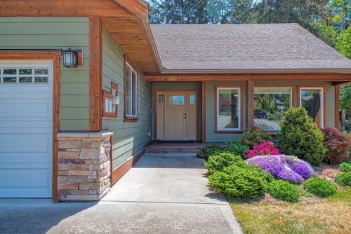 1420 Sundance Pl, Gibsons, BC, V0N1V5 | Card Image