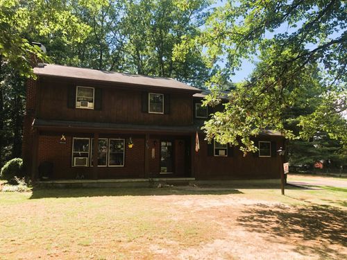 109 Cooper Dr, STUARTS DRAFT, VA, 24477 | Card Image