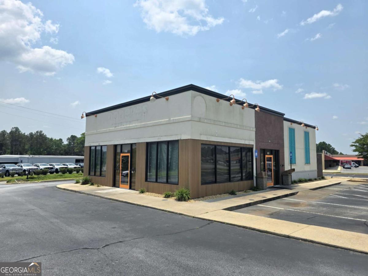 1013 Highway 19 N, Thomaston, GA 30286
