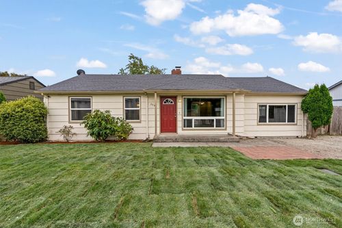 304 125th St S, Tacoma, WA, 98444-5027 | Card Image