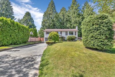 12969 61b Ave, House other with 6 bedrooms, 3 bathrooms and 6 parking in Surrey BC | Image 2