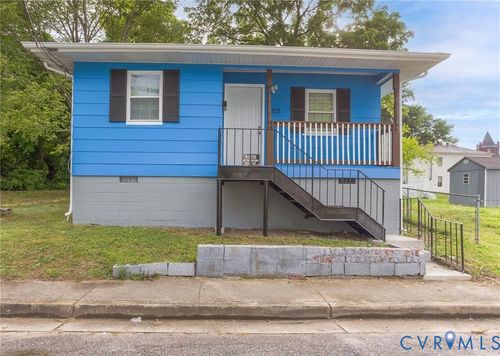 718 Blick St, Petersburg, VA, 23803-2642 | Card Image