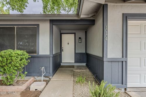 114 N 130th Ct, Chandler, AZ, 85225-5908 | Card Image