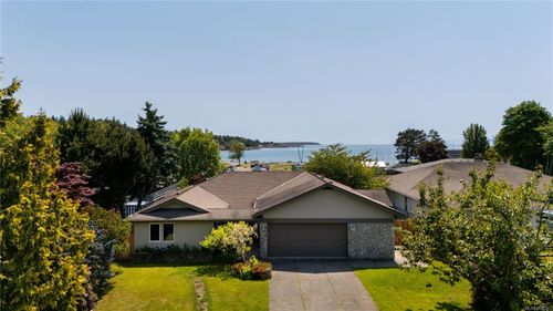 3819 Beachview Pl, Saanich, BC, V8P5N8 | Card Image