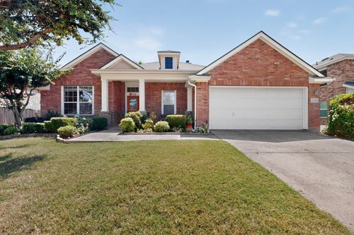 1635 Luckenbach Dr, Forney, TX, 75126-5105 | Card Image