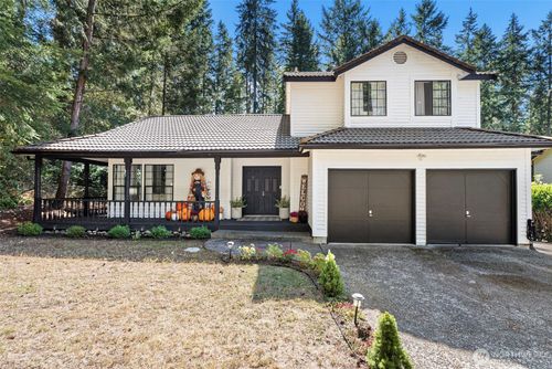 12889 Westridge Dr Nw, Silverdale, WA, 98383-9564 | Card Image