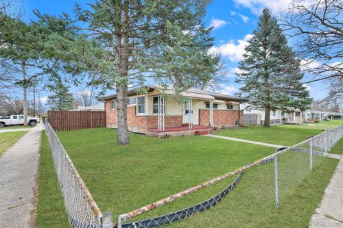 1009 Buick Ave, Ypsilanti, MI, 48198-6274 | Card Image