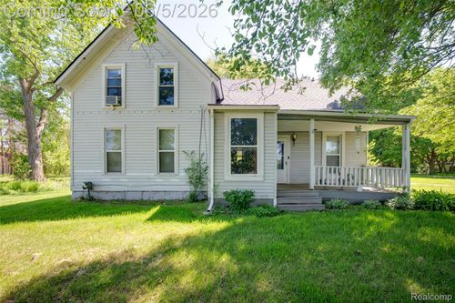 7016 Davison Rd, Davison, MI, 48423-2006 | Card Image