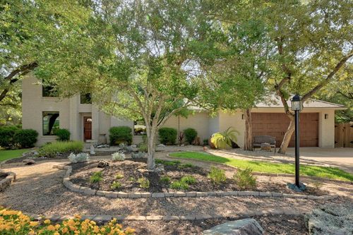 136 Sailors Run, Lakeway, TX, 78734-4134 | Card Image