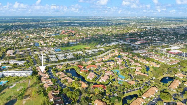 3258 Jog Park Dr, Condo with 2 bedrooms, 2 bathrooms and null parking in Greenacres FL | Image 27