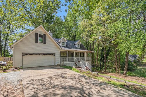 365 Falling Timber Ct, Stockbridge, GA, 30281-1183 | Card Image