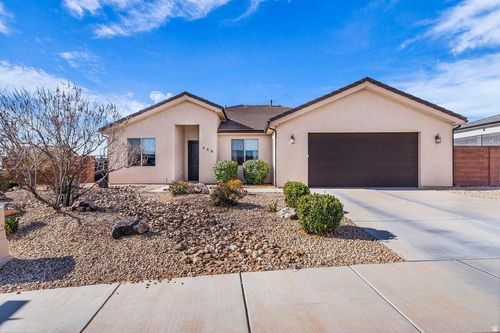 559 N Sarah Ln, Hurricane, UT, 84737-1389 | Card Image