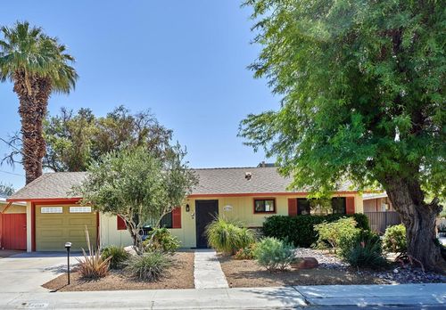 42700 Wisconsin Ave, Palm Desert, CA, 92211-7832 | Card Image