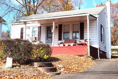 1355 Salem Boulevard, House other with 2 bedrooms, 1 bathrooms and null parking in Berwick PA | Image 3