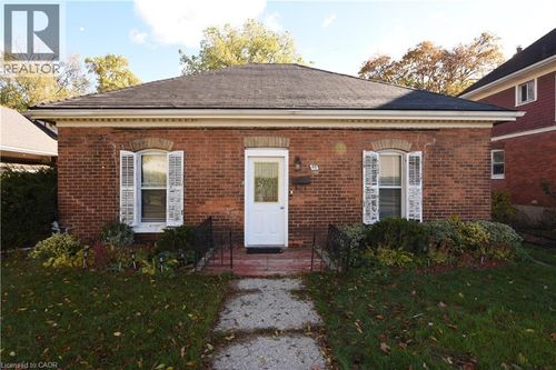 85 Head St N, Simcoe, ON, N3Y3X3 | Card Image