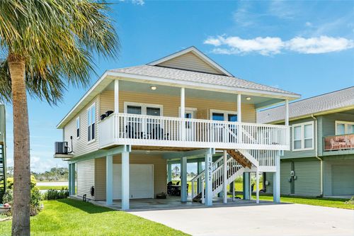 13817 Doubloon Ave, Galveston, TX, 77554 | Card Image