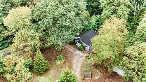 12 Church Rd, Oakdale, CT, 06370-1007 | Card Image