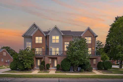 2108 Fairdale Ave, Cleveland, OH, 44109-5445 | Card Image