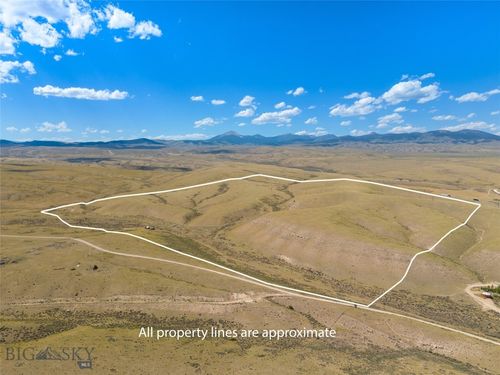 880 Chreston Ln, Dillon, MT, 59725-9641 | Card Image