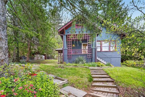 11 Renwick Heights Rd, Ithaca, NY, 14850-2143 | Card Image