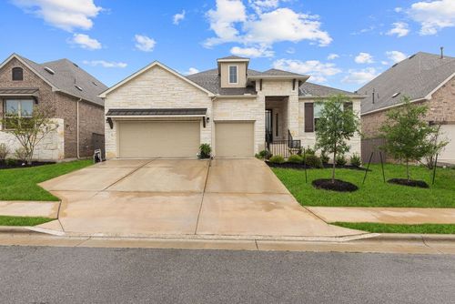 317 Independence Dr, Kyle, TX, 78640-2959 | Card Image