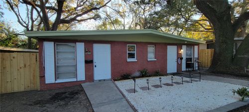 a-8725 N 48th St, TAMPA, FL, 33617-6021 | Card Image