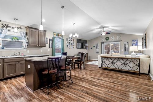 130 Doctrine Dr, Festus, MO, 63028-1188 | Card Image