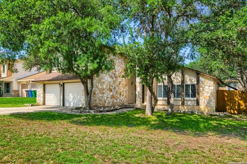2645 Pebble Vly, San Antonio, TX, 78232 | Card Image