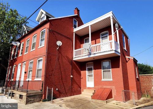 17 Coral St, LANCASTER, PA, 17603-3636 | Card Image